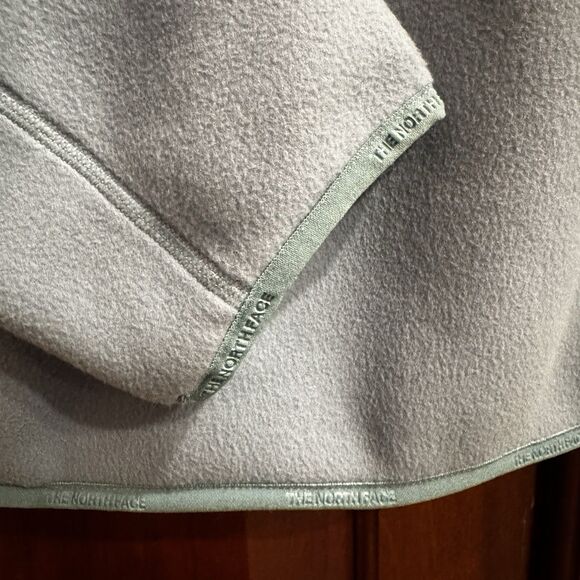 NWT The North Face Women's Glacier Heavyweight 1/2 Zip Fleece Blue Gray Size L - Picture 11 of 16